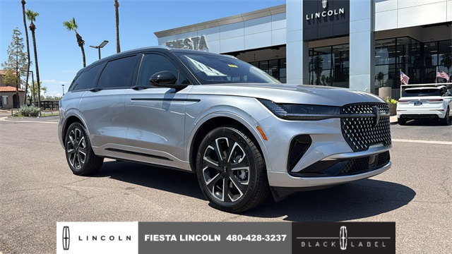 2025 Lincoln Nautilus Reserve