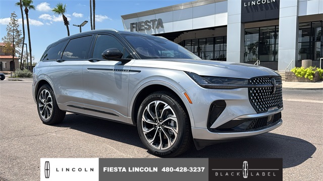 2025 Lincoln Nautilus Reserve