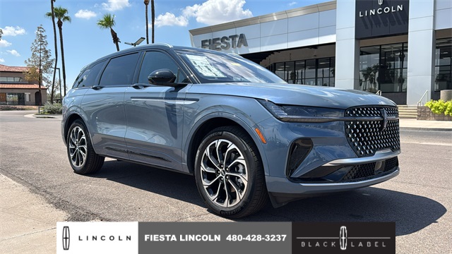 2025 Lincoln Nautilus Reserve
