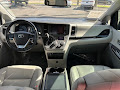 2020 Toyota Sienna XLE