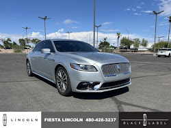 2017 Lincoln Continental Select